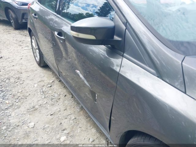 1FADP3K26GL227544 Ford FOCUS SE