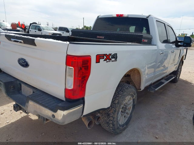 Ford F-250 Xlt 2018 1FT7W2BT8JEC78214 Image 4