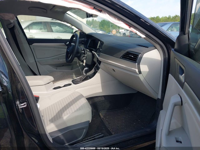 3VW5M7BU6RM102736 Volkswagen tsi