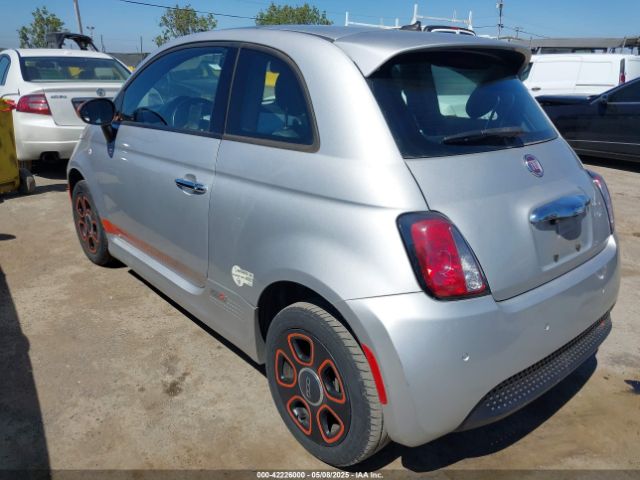 2014 FIAT 500E 3C3CFFGE8ET175918 Photo 2