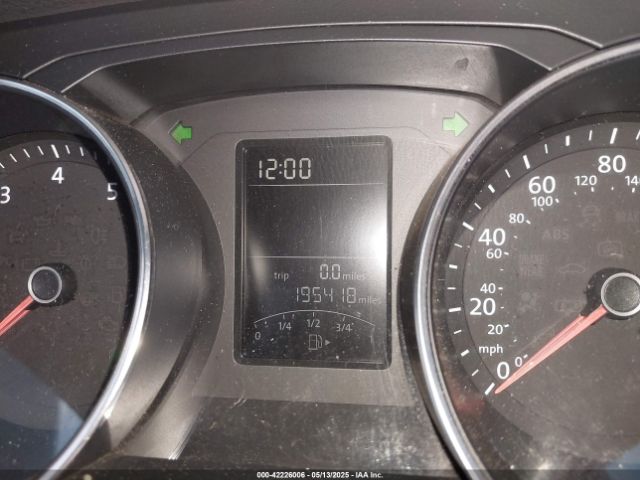 3VW2K7AJ8FM406811 Volkswagen Jetta 2.0l S