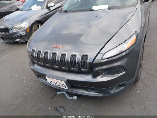 1C4PJLCB5GW369129 Jeep Cherokee 75th Anniversary