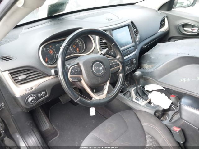 1C4PJLCB5GW369129 Jeep Cherokee 75th Anniversary