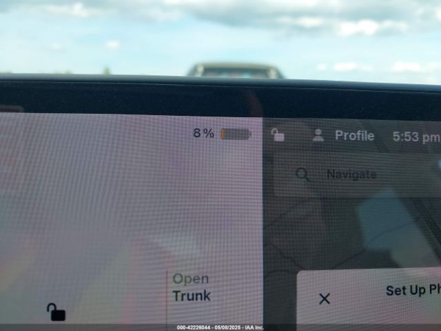 5YJ3E1EA1JF058031 Tesla 2018
