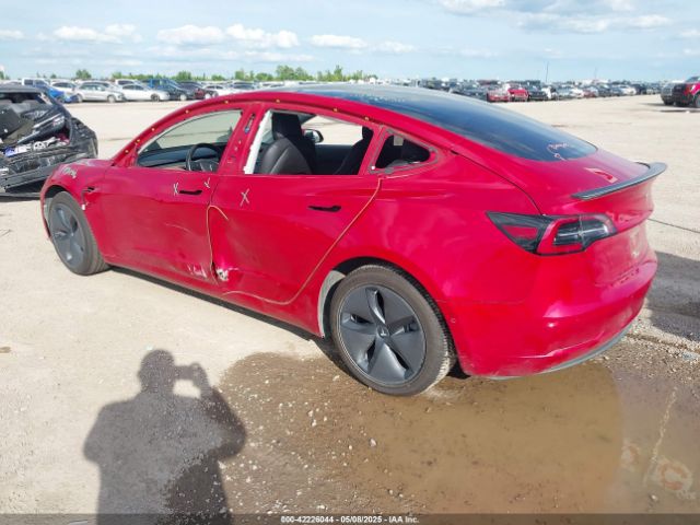 5YJ3E1EA1JF058031 Tesla 2018