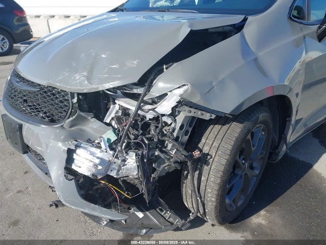 2C4RC1BG0RR202712 Chrysler 2024