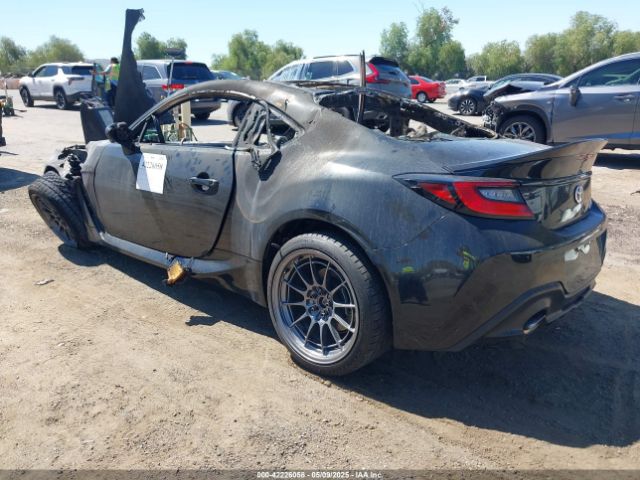 2022 TOYOTA GR86 JF1ZNBE15N9753635 Photo 2