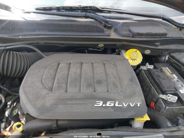 2C4RDGBG9JR225426 Dodge Grand Caravan Se