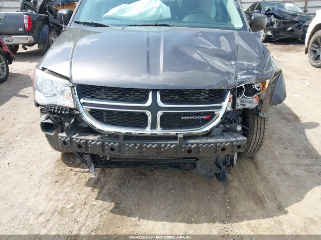 2C4RDGBG9JR225426 Dodge Grand Caravan Se