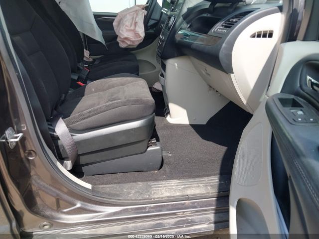 2C4RDGBG9JR225426 Dodge Grand Caravan Se