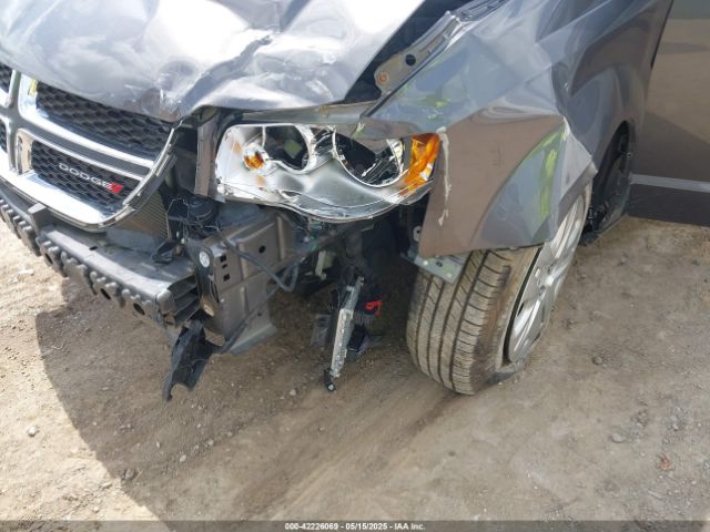 2C4RDGBG9JR225426 Dodge Grand Caravan Se