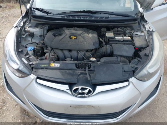 5NPDH4AE2FH648298 Hyundai ELANTRA SE