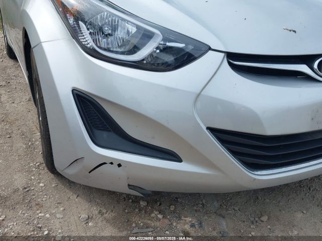 5NPDH4AE2FH648298 Hyundai ELANTRA SE