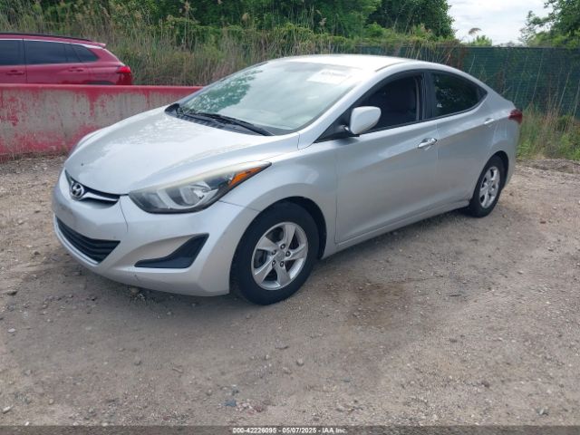 5NPDH4AE2FH648298 Hyundai ELANTRA SE