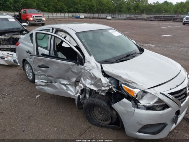 3N1CN7AP9KL811257 Nissan Versa 1.6 S+