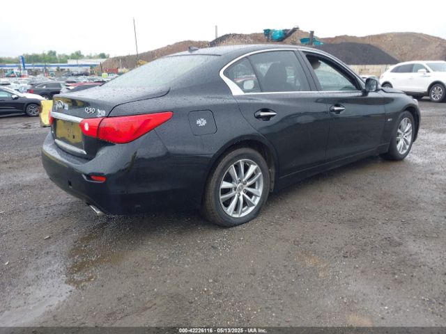 JN1CV7AR2HM682584 Infiniti Q50 2.0t Premium