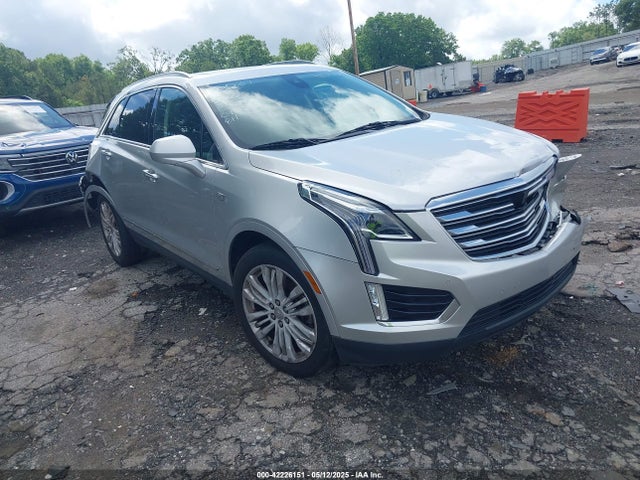 2018 CADILLAC XT5 1GYKNERS2JZ143857 Photo 0