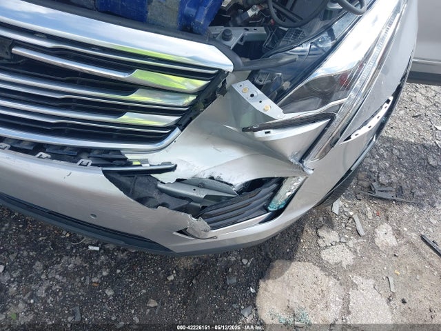 2018 CADILLAC XT5 1GYKNERS2JZ143857 Photo 5