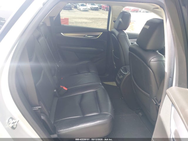 2018 CADILLAC XT5 1GYKNERS2JZ143857 Photo 7