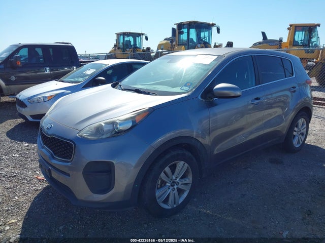 KNDPM3AC0J7370385 KIA Sportage Lx