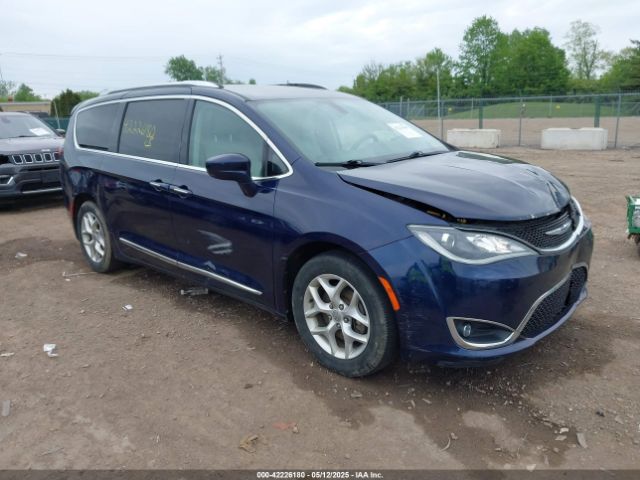 2018 CHRYSLER PACIFICA 2C4RC1EG1JR212407 Photo 0