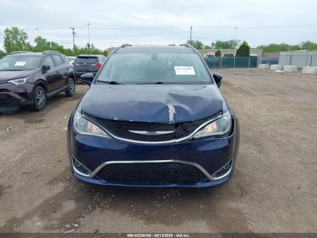 2C4RC1EG1JR212407 Chrysler Pacifica Touring L Plus