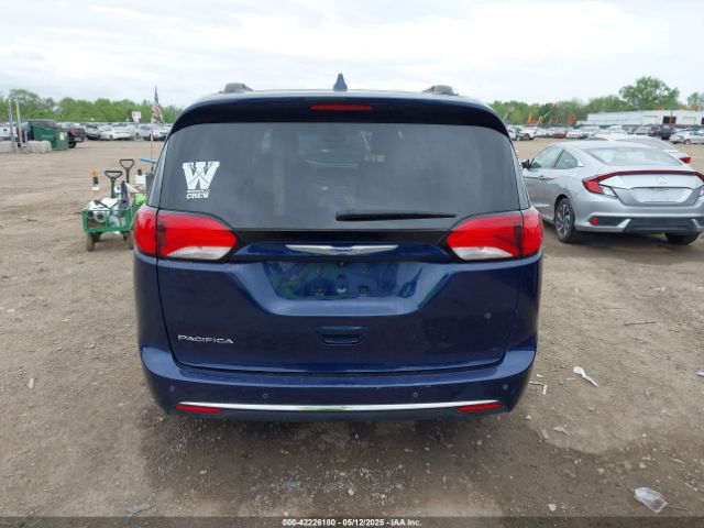 2C4RC1EG1JR212407 Chrysler Pacifica Touring L Plus