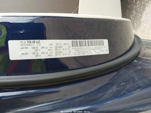 2018 CHRYSLER PACIFICA 2C4RC1EG1JR212407 Photo 8