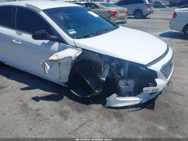 5NPE24AFXHH574114 Hyundai SONATA SE