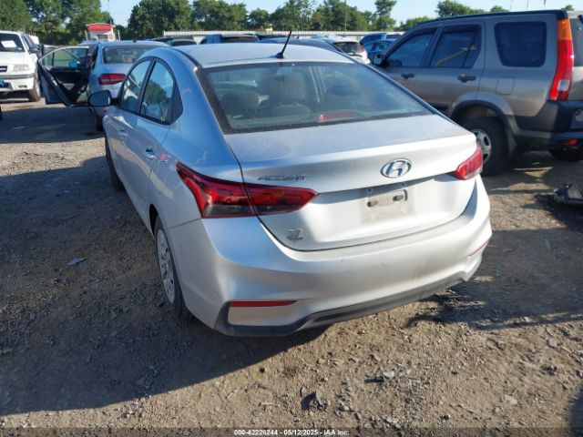 3KPC24A30JE021558 Hyundai ACCENT SE