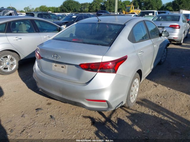 3KPC24A30JE021558 Hyundai ACCENT SE