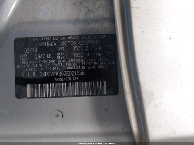 3KPC24A30JE021558 Hyundai ACCENT SE