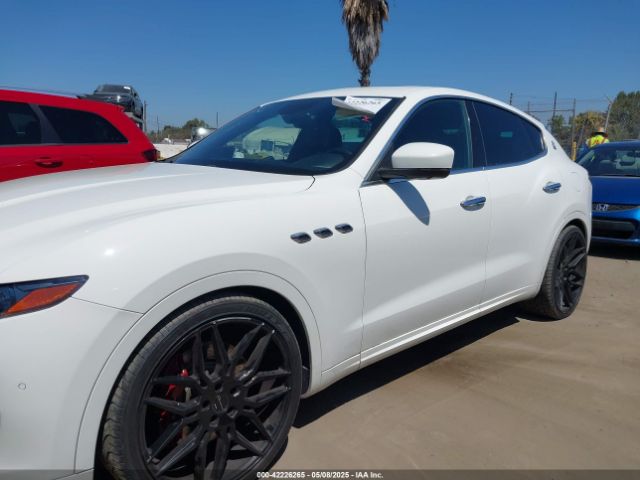 ZN661YUA1LX344780 Maserati LEVANTE S