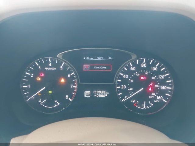 5N1AR2MM8EC677978 Nissan Pathfinder Sl