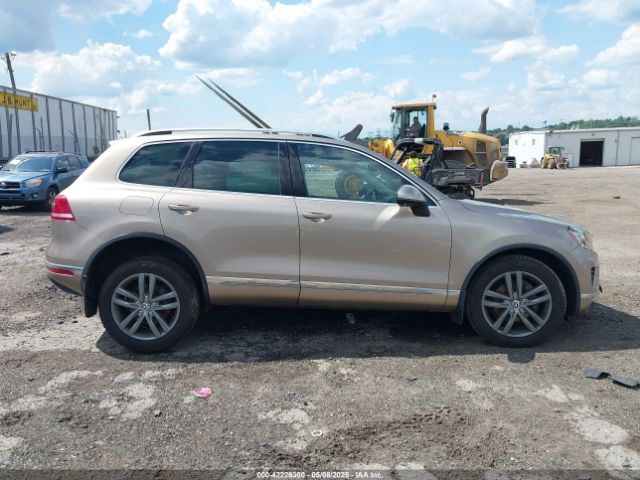 WVGEP9BP1FD004040 Volkswagen Touareg Tdi Lux