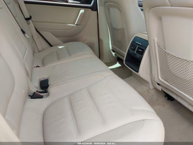 WVGEP9BP1FD004040 Volkswagen Touareg Tdi Lux