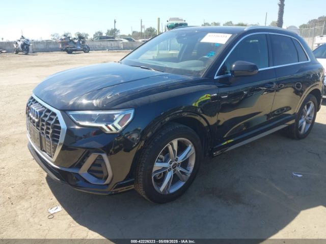 2022 AUDI Q3 WA1EECF38N1047847 Photo 1
