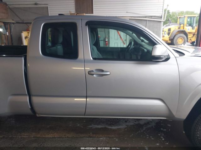 5TFRX5GN5HX080965 Toyota Tacoma Sr