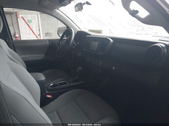 5TFRX5GN5HX080965 Toyota Tacoma Sr