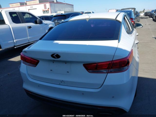 5XXGT4L35JG180031 KIA Optima Lx