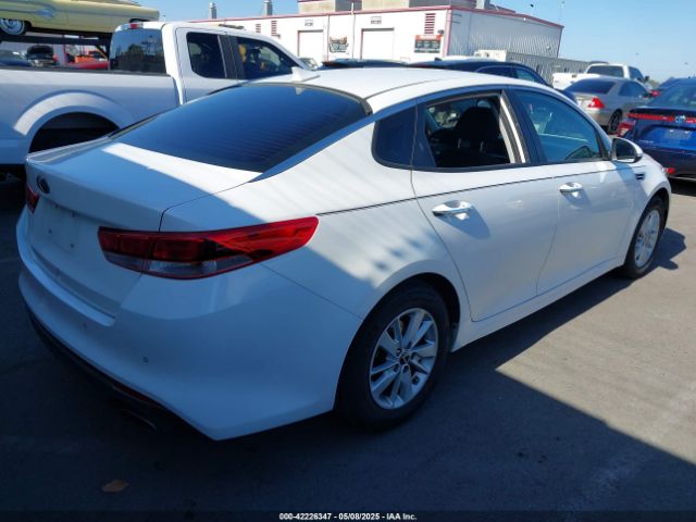 5XXGT4L35JG180031 KIA Optima Lx