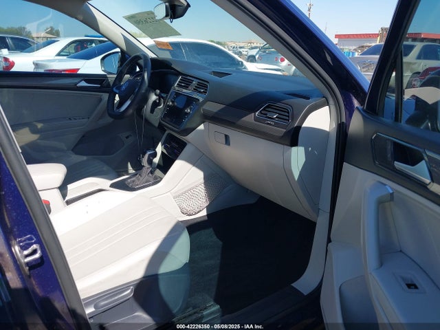 Volkswagen Tiguan 2022 3VV3B7AX8NM043647 Image 5