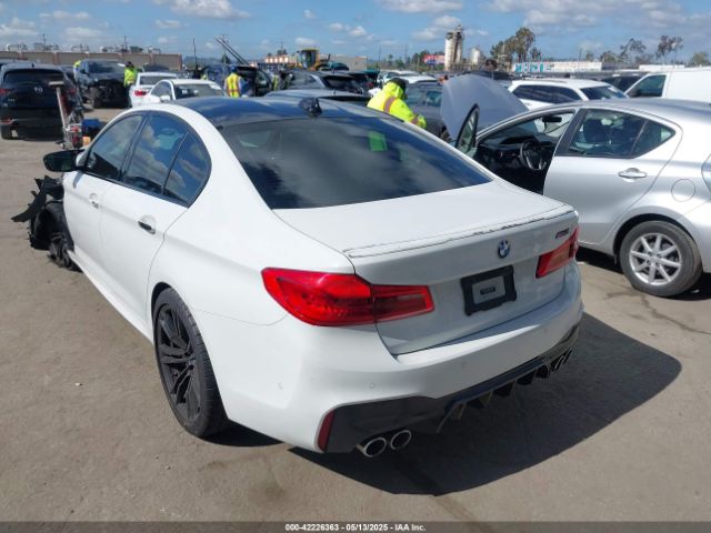 2019 BMW M5 WBSJF0C51KB285060 Photo 2
