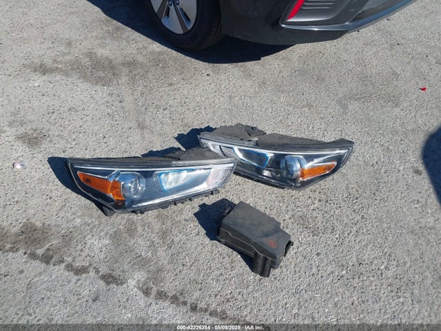 Hyundai 2019 2019 KMHC65LC4KU170674 Image 12