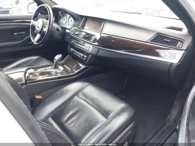 WBA5A5C57FD524493 BMW 528I