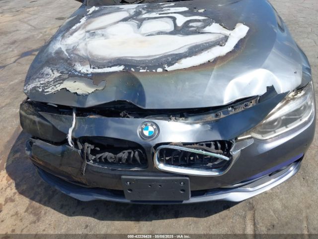 2018 BMW 330I WBA8D9G54JNU70241 Photo 5