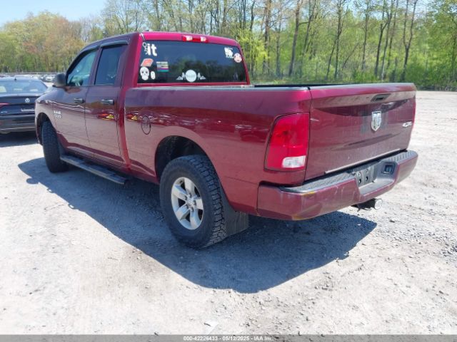 1C6RR7FG3JS327922 RAM 1500 Express  4x4 6'4 Box