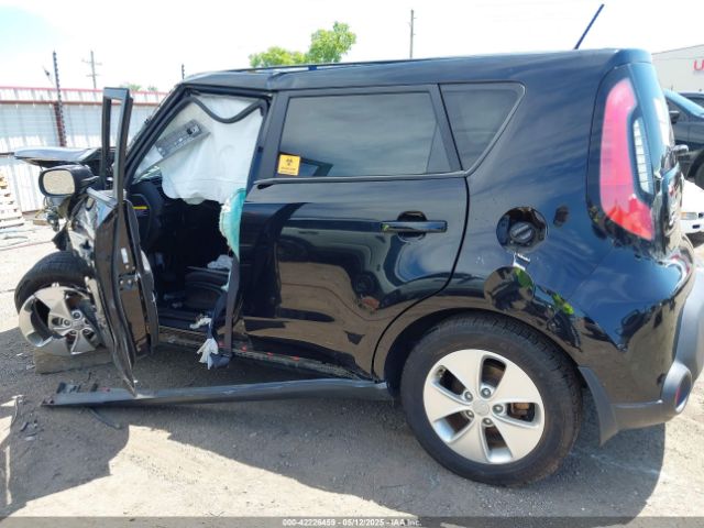 KNDJN2A28G7338426 KIA Soul