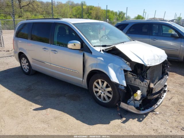 2011 CHRYSLER TOWN & COUNTRY 2A4RR8DG6BR704208 Photo 0