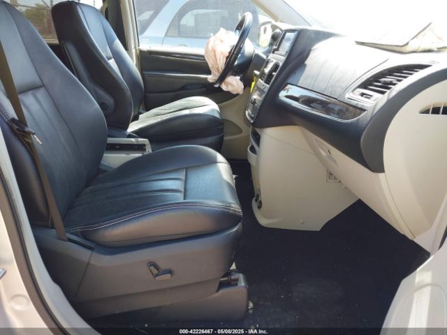 2011 CHRYSLER TOWN & COUNTRY 2A4RR8DG6BR704208 Photo 4